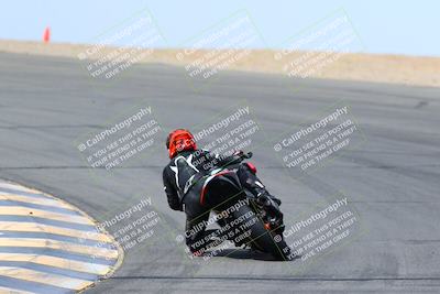 media/Mar-13-2022-SoCal Trackdays (Sun) [[112cf61d7e]]/Turn 10 Backside (105pm)/